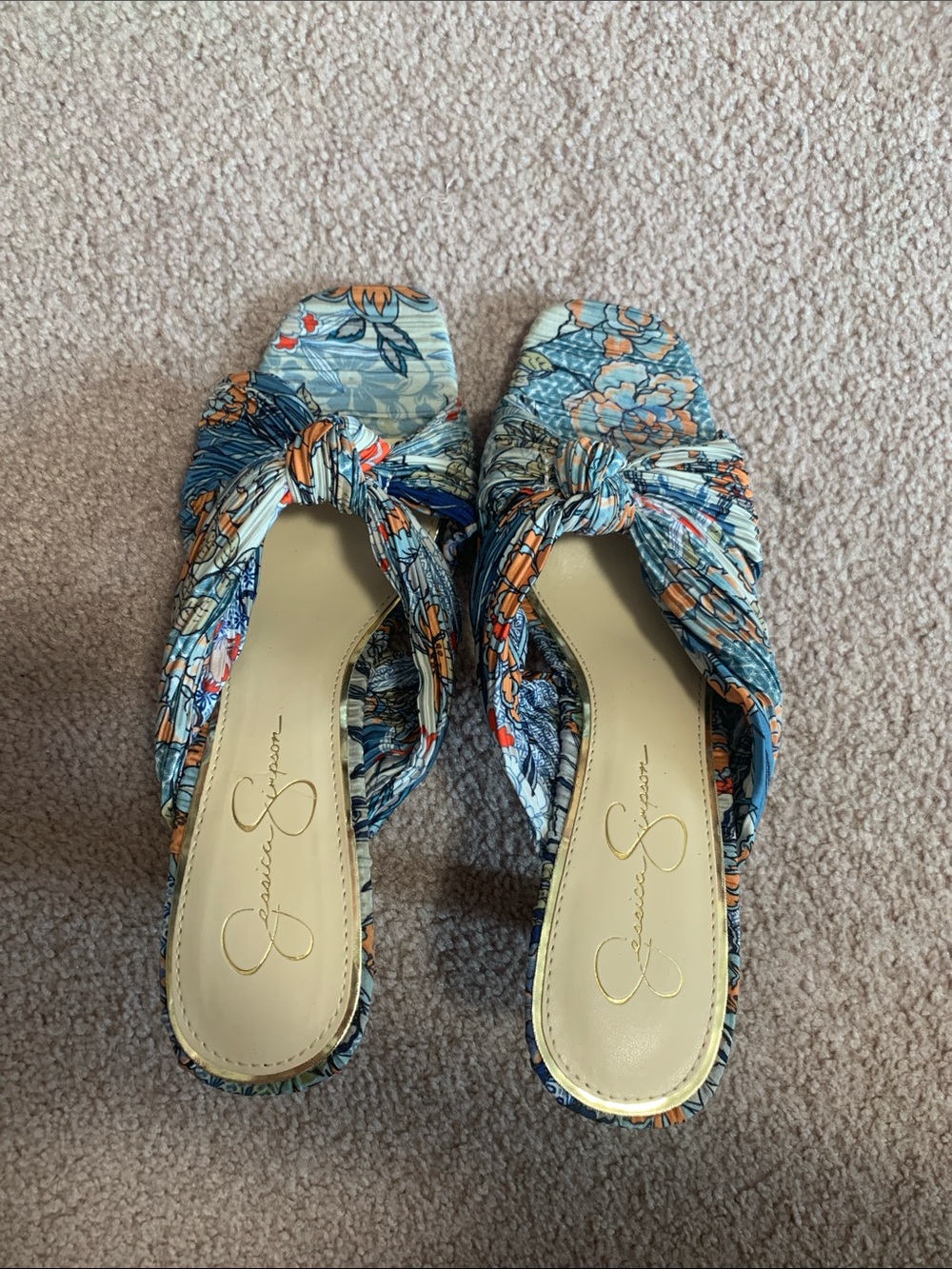 NWOT Jessica Simpson Heels